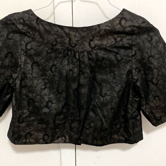 Marc by Marc Jacobs Cropped Lace Swing Jacket in black/dark brown. Size XS. - Picture 2 of 9